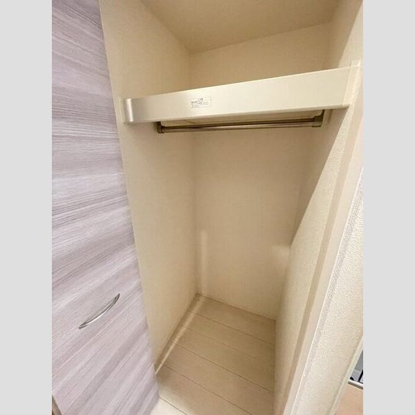 収納 (クローゼット)
