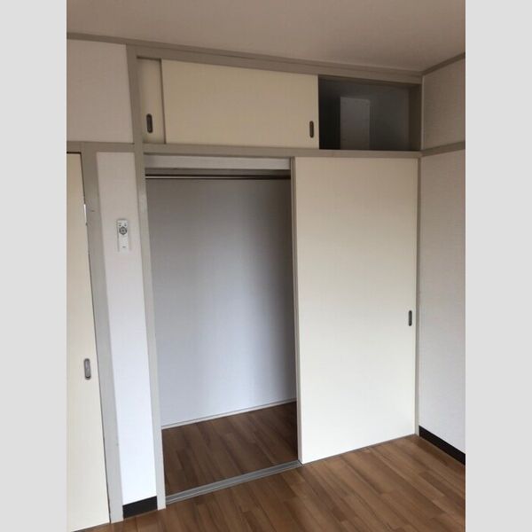 収納 (クローゼット)