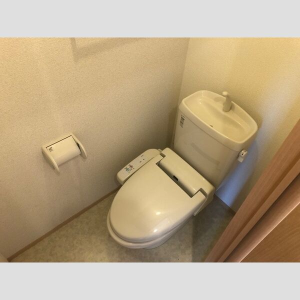 トイレ (温水洗浄便座)