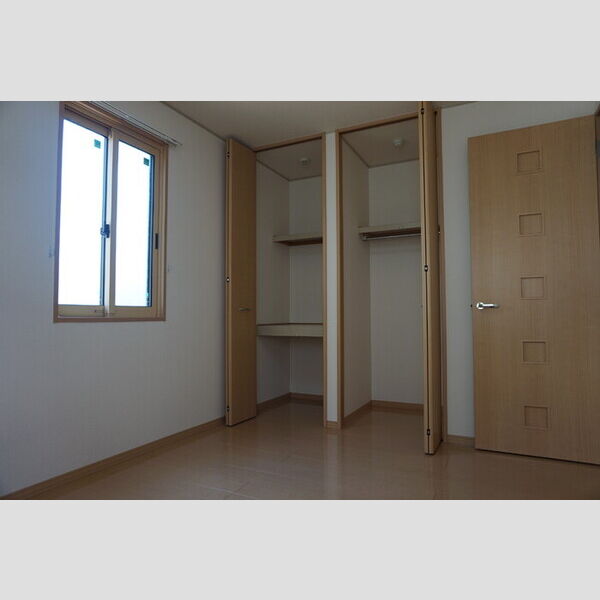 収納 (クローゼット)