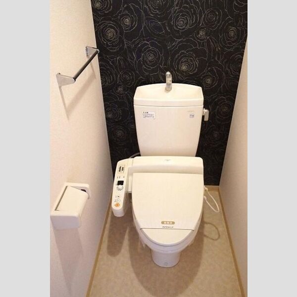 トイレ (温水洗浄暖房便座)