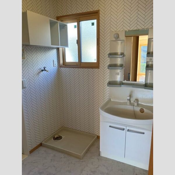 洗面所 (洗面室)