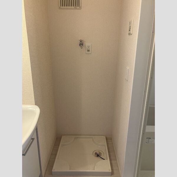 その他設備 (室内洗濯機置き場)