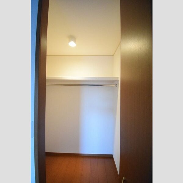 収納 (クローゼット)