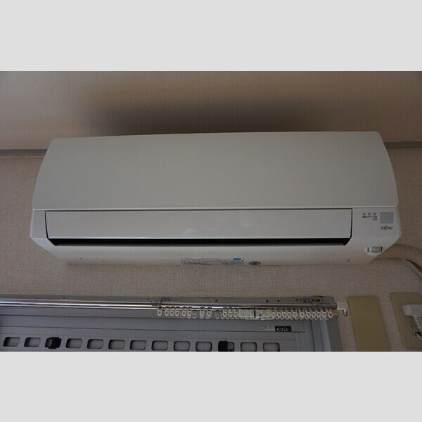 その他設備 (エアコン)