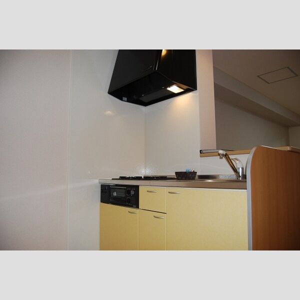 キッチン (システムキッチン)