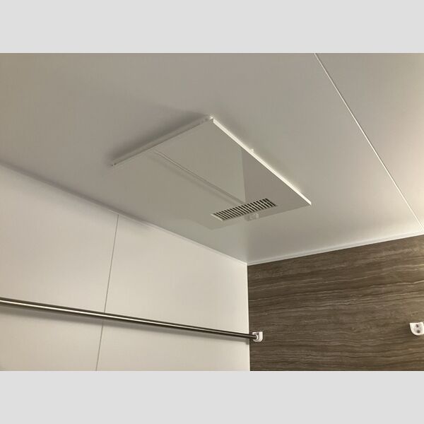 バス (浴室換気乾燥機)