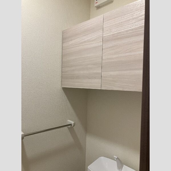 トイレ (トイレ収納)