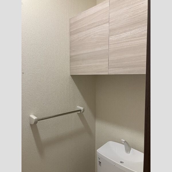 トイレ (トイレ収納)