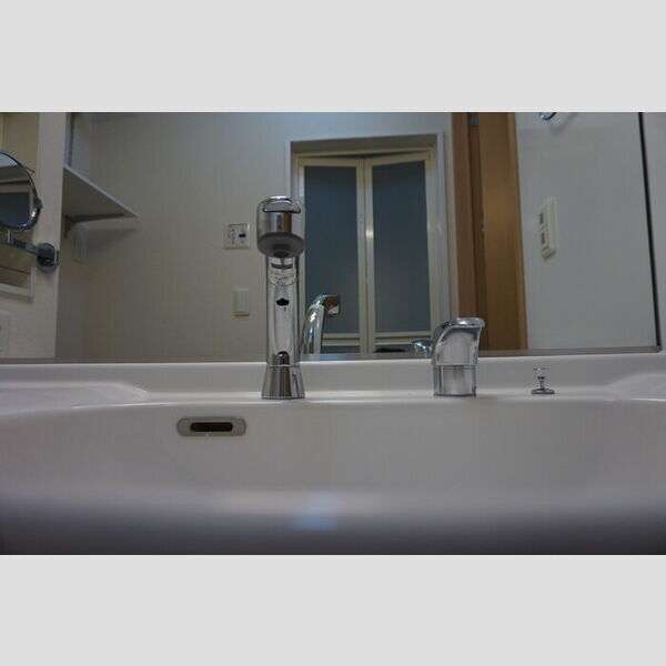 洗面所 (洗髪洗面化粧台)