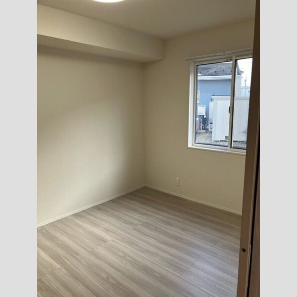 その他 (洋室6.1帖)