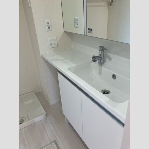 洗面所 (洗髪洗面化粧台)