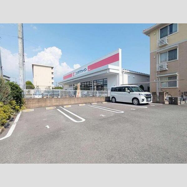駐車場 (駐車場)