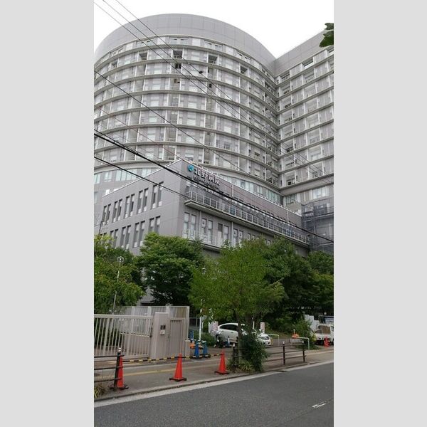 現地周辺 (公益財団法人田附興風会医学研究所北野病院(988m))