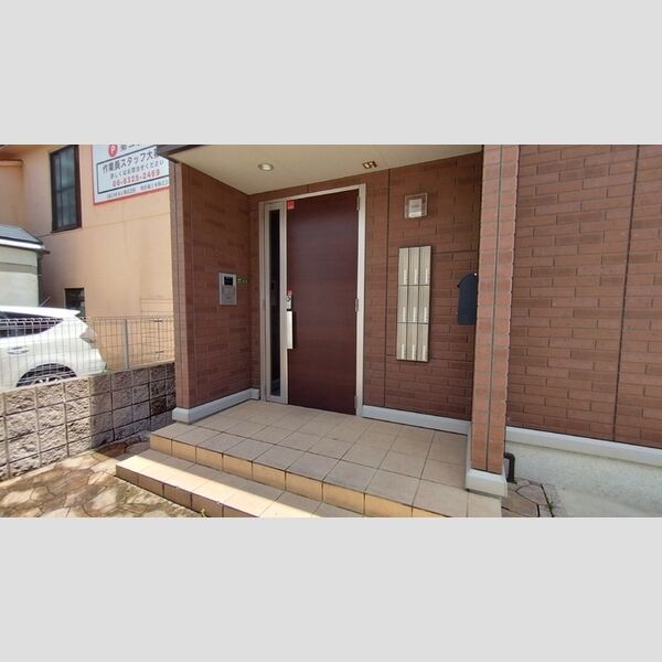 エントランス (エントランス)