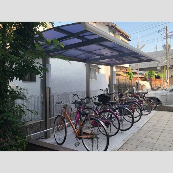 駐車場 (駐輪場)