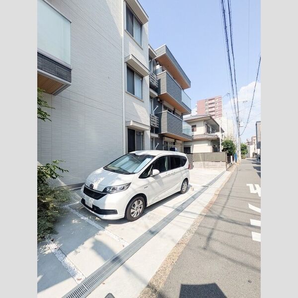 駐車場 (駐車場)