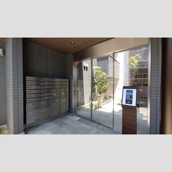 現地周辺 (オートロック、宅配ボックス)