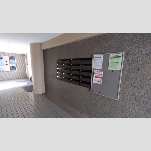 現地周辺 (ロビー)