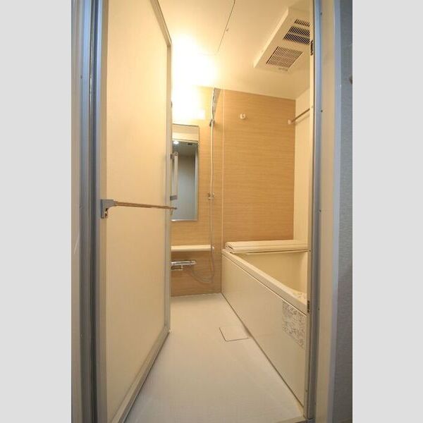 バス (浴室(浴室換気乾燥暖房機付き))