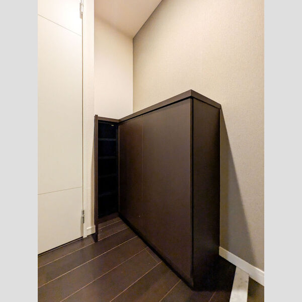 玄関 (玄関)
