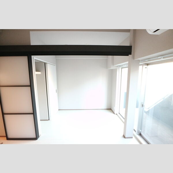 その他 (洋室①)