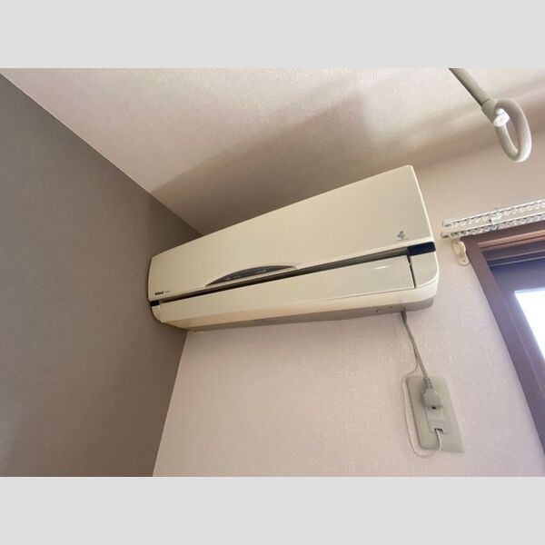 その他設備 (エアコン)