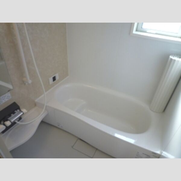 バス (お風呂は1坪タイプでゆっくりと♪)