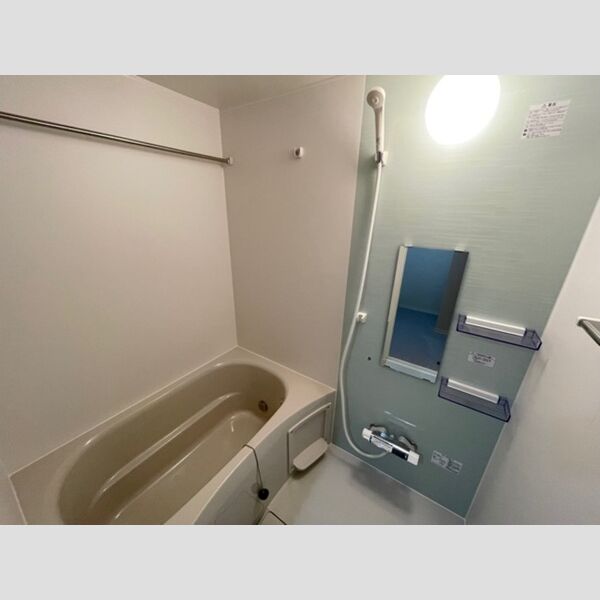 バス (浴室)
