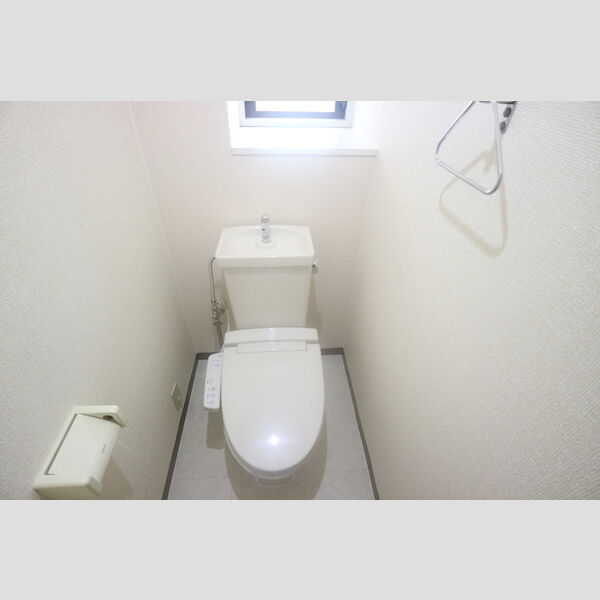 トイレ (トイレ(温水洗浄便座))