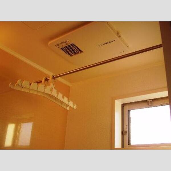 バス (浴室乾燥機)