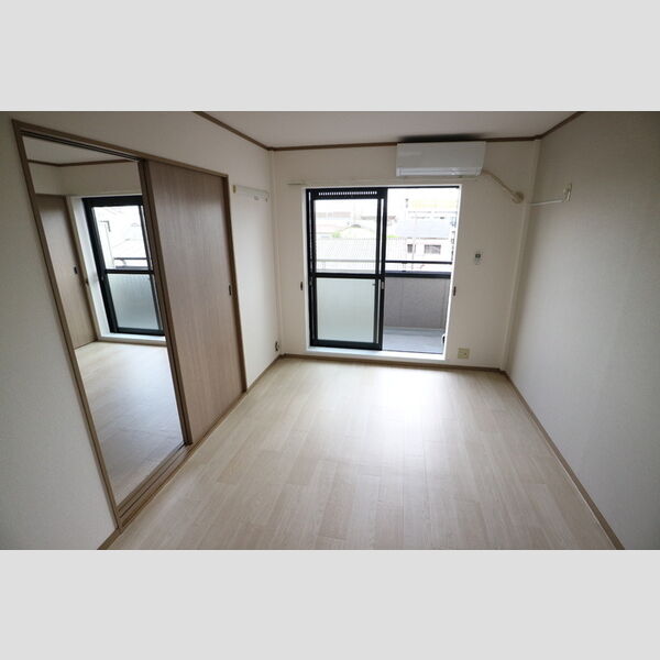 その他 (洋室(エアコン有))