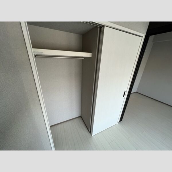 収納 (クローゼット)