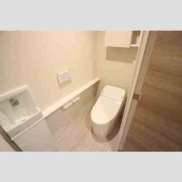 トイレ (温水洗浄暖房便座)