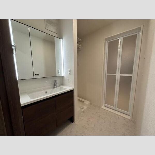 洗面所 (洗面台)