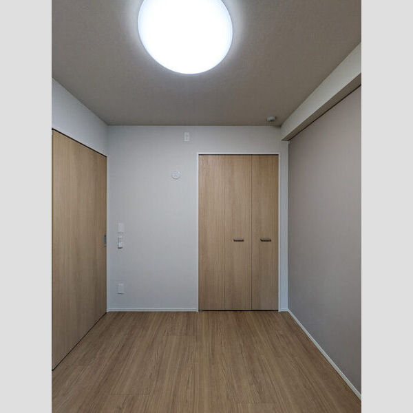 その他 (洋室)