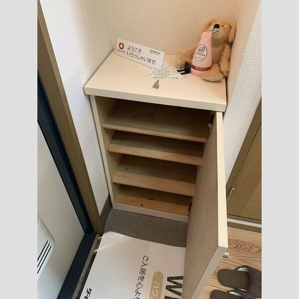 玄関 (シューズボックス)