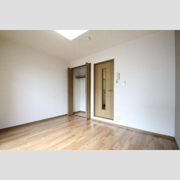 居室・リビング (洋室6.7帖)