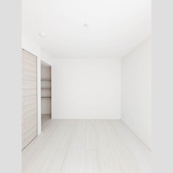 その他 (洋室)