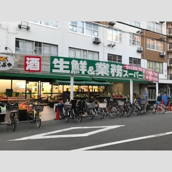 現地周辺 (業務スーパー桃谷店(141m))