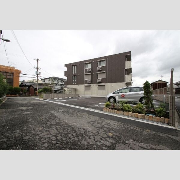 駐車場 (駐車場)