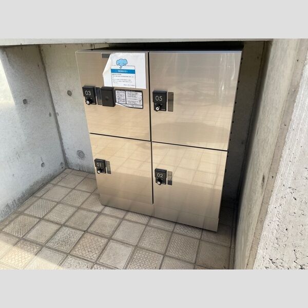 現地周辺 (宅配BOX)