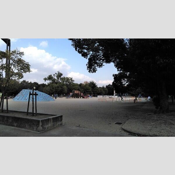 現地周辺 (長居公園　徒歩2分(100m))