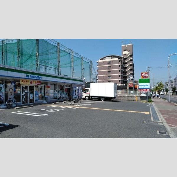 現地周辺 (ファミリーマート遠里小野店　徒歩4分(250m))