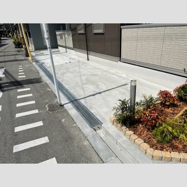 駐車場 (駐車場)