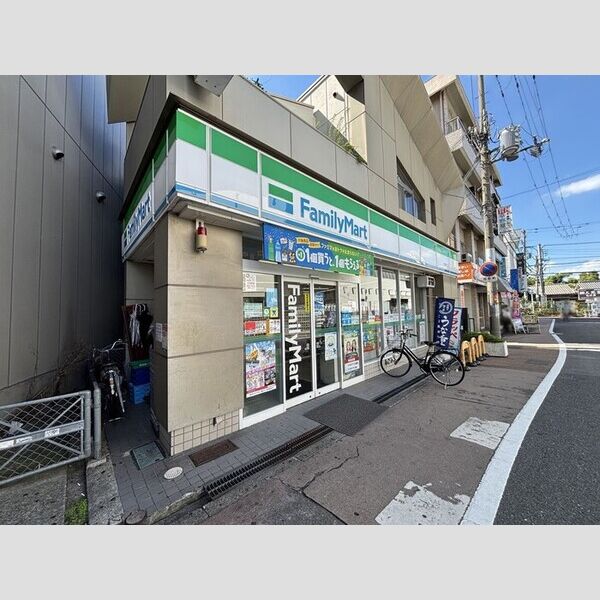 現地周辺 (ファミリーマート加美駅前店)