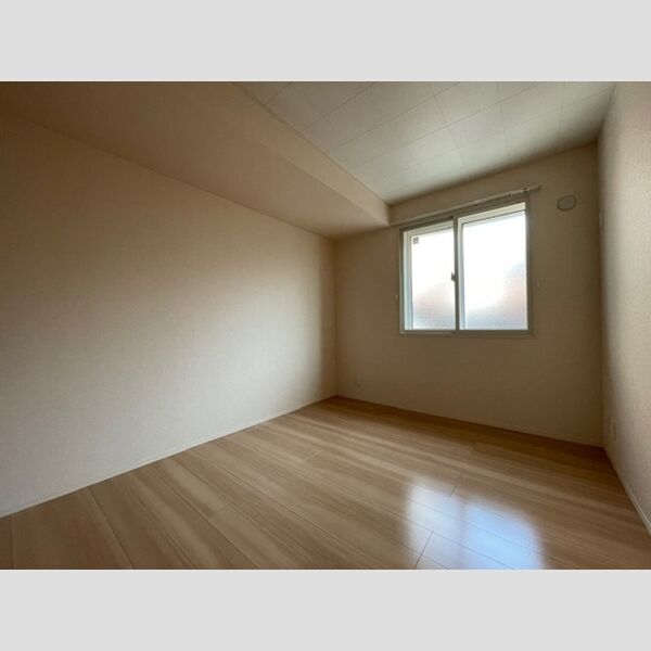 その他 (防音室)