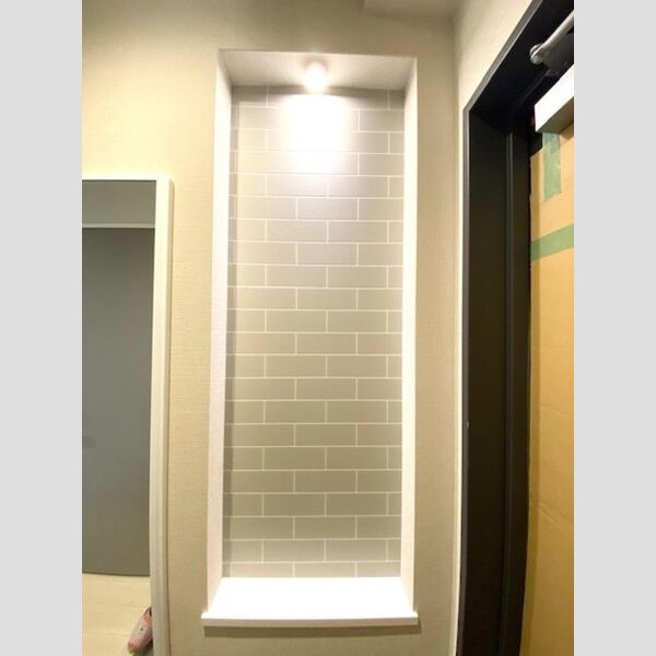 その他 (玄関部分)