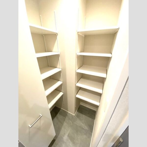 その他 (シューズクローク)