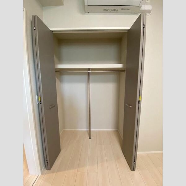 その他 (クローゼット)